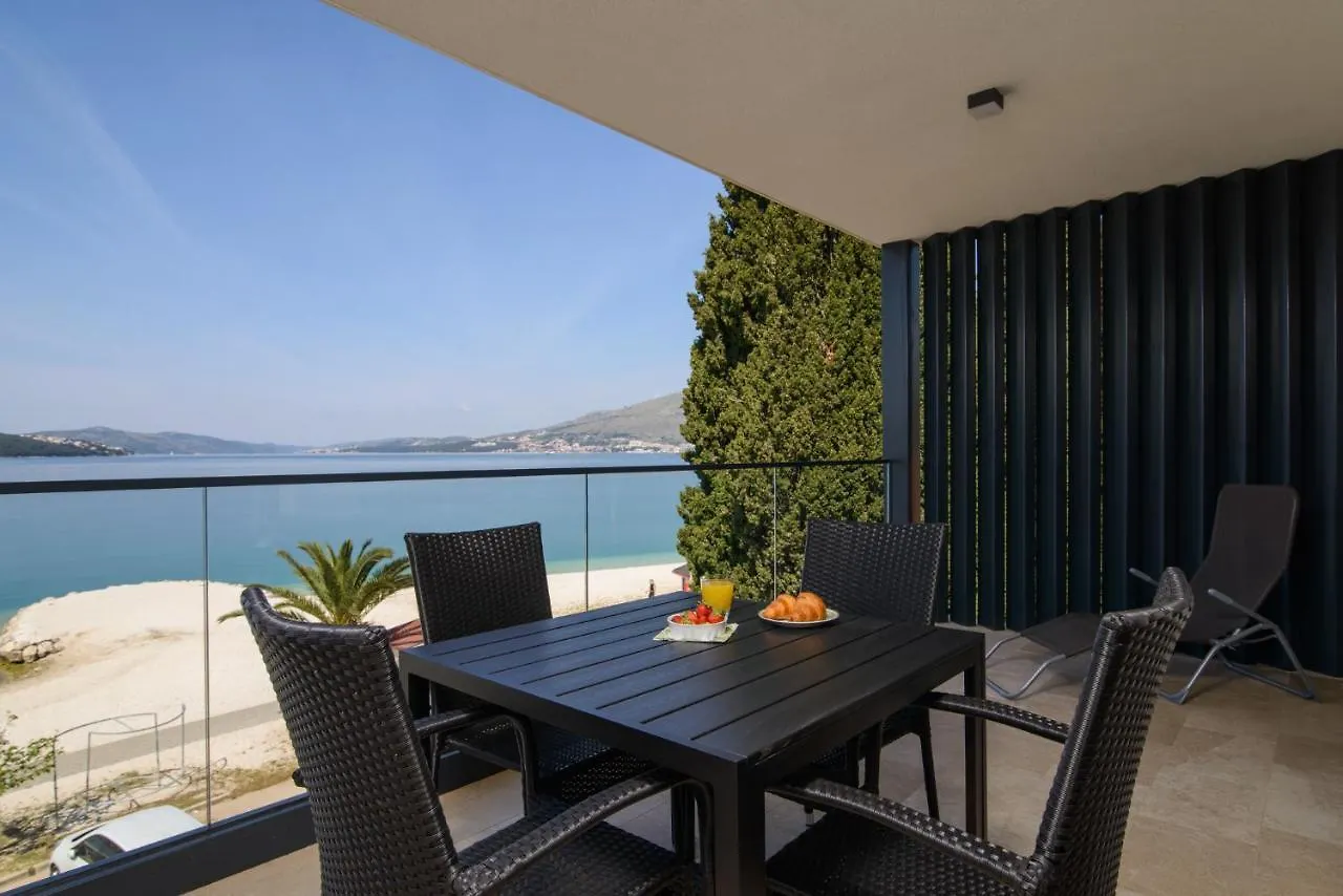 Ero On The Beach Trogir